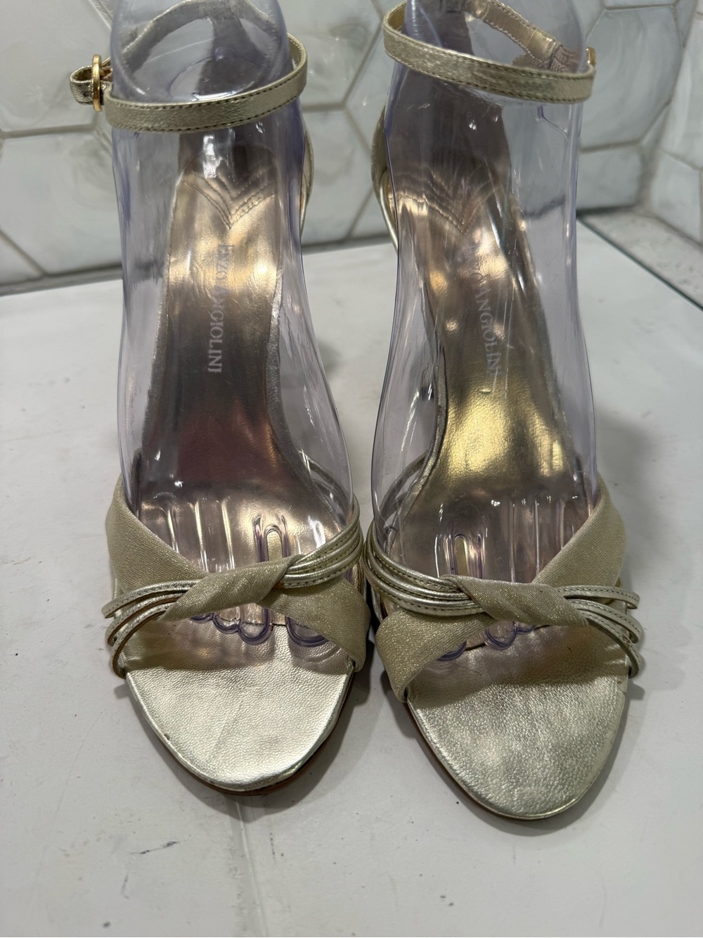 Enzo Angiolini Gold Metallic Strappy Sandals Ankle Strap Sz 8.5 Mesh Rhinestone - Picture 4 of 12